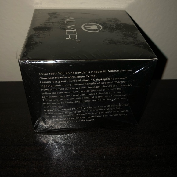 Bamboo Charcoal Tooth Powder - Picture 2 of 3